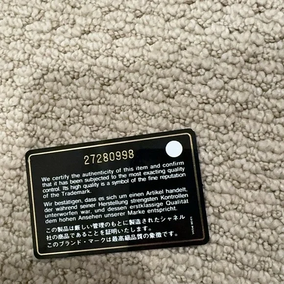 Chanel le boy - Picture 13 of 13